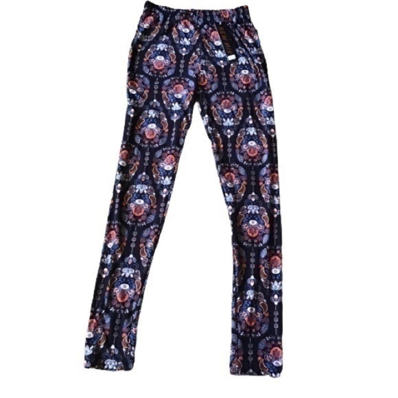 New mix NWT buttery soft floral leggings - Picture 1 of 10